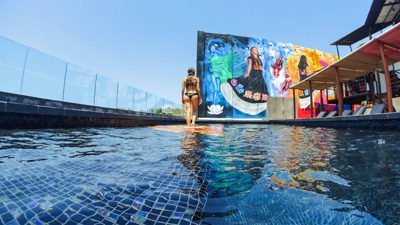 Cabane Container Hotel - Adults Only 埃斯孔迪多港 外观 照片